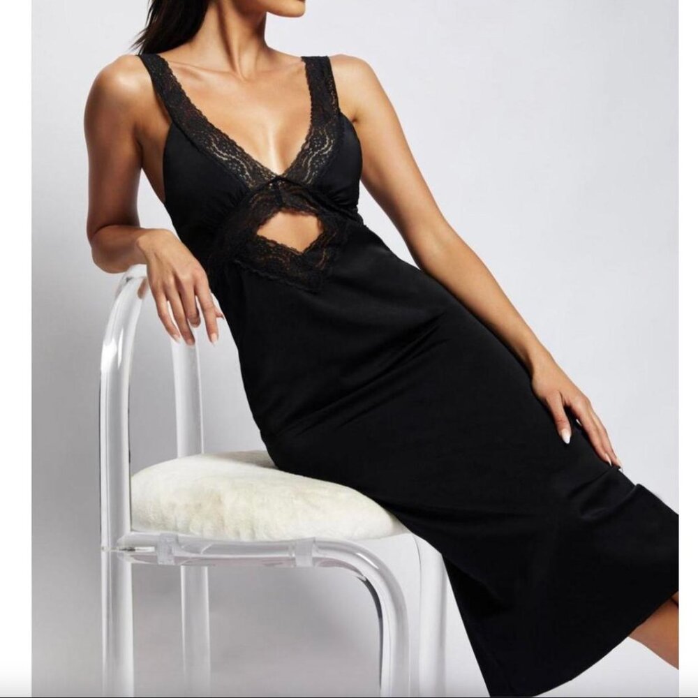 Meshki Kristen Black Lace Cut Out Midi Dress Size Small